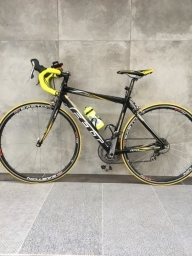 ロードバイク FELT z35 フルカーボン定価30万