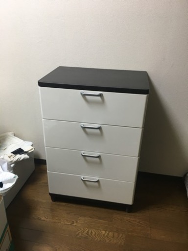 タンス 幅60cm、奥行き40cm、高さ90cm