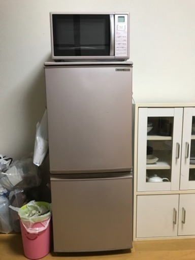 冷蔵庫、電子レンジ