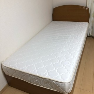 ///急募///引き出し付きシングルベッド