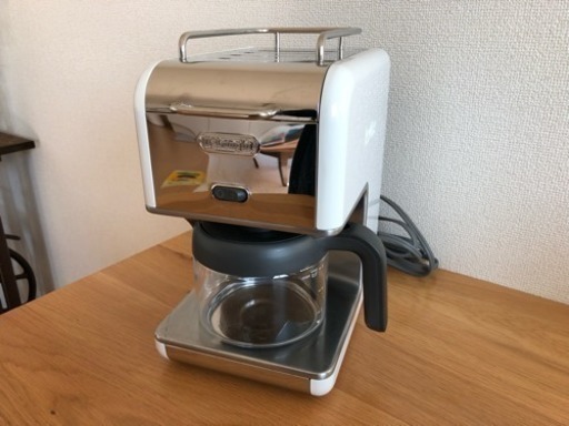 〈お取引中〉新生活応援！ 美品 デロンギ コーヒーメーカー