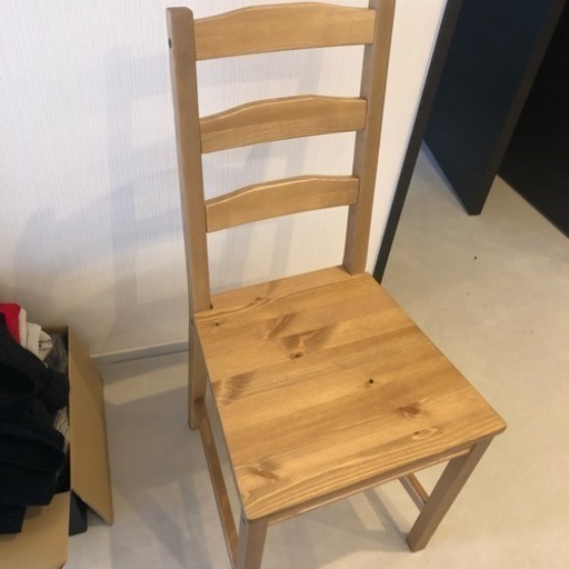 ikeaのjokkmokkシリーズのチェアー、二脚セットで。