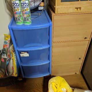 青と木の収納ボックスです。