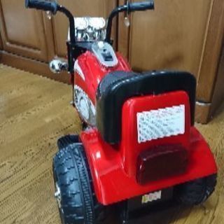 幼児用電動バイクの画像