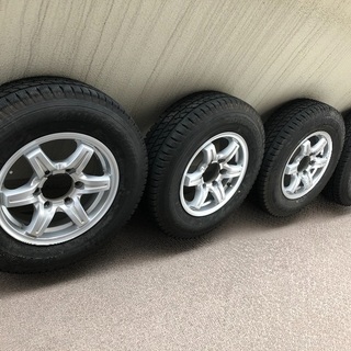 ハイエース用アルミホイール