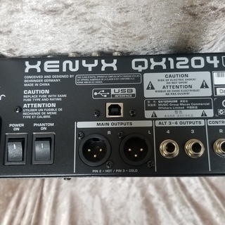 USB & FX搭載アナログミキサーBEHRINGER QX1204USBの画像