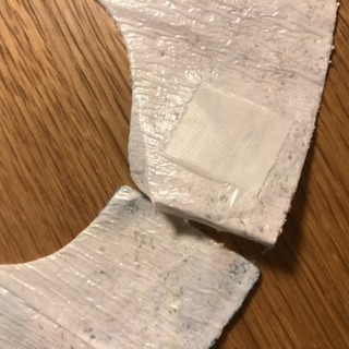 使い捨てスタイ、クッキーモンスター柄 50枚。の画像