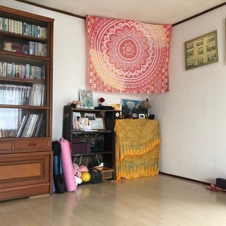 ヨガレッスン生徒募集！初心者〜中級者までクラスあり　の画像