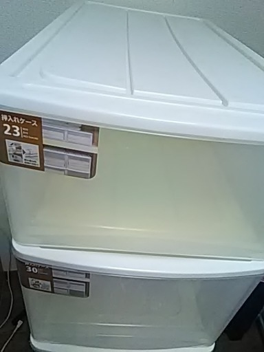 押入れケース　5個