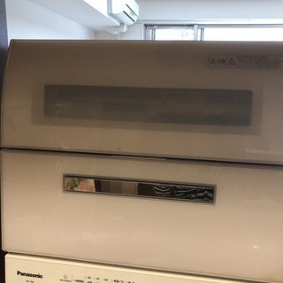 パナソニック NP-TR8-W　食洗機　2014年製の画像