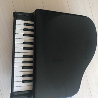 KAWAI ミニグランドピアノ黒