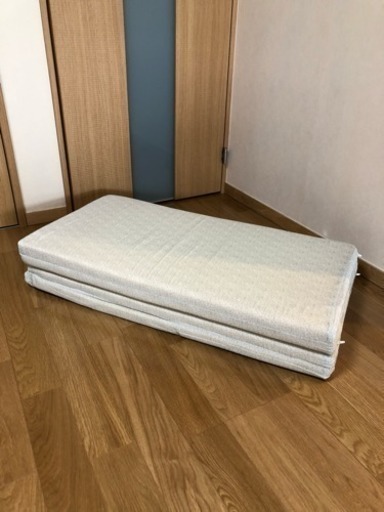 ※取引終了※ 四つ折りマットレス シングル 中古美品