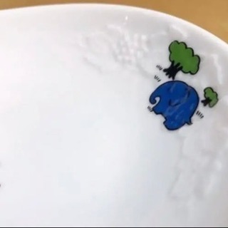 【新品・未使用】コップと楕円形皿の2点セット＊の画像