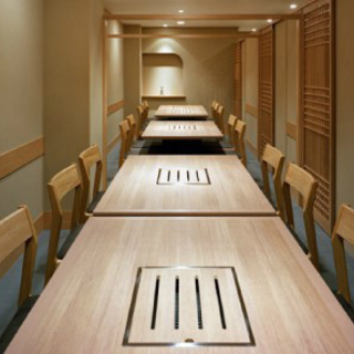 短期昇給制度あり！こだわりの まかない付き←の画像