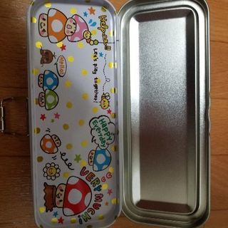 新学期に！【新品】缶ケース筆箱　3段の画像