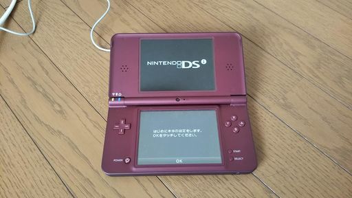 ニンテンドーDSi LL ワインレッド+ ソフト３本