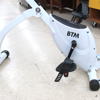 BTM エアロバイク フィットネスバイク スピンバイク 折り畳み式 デジタルメーター付の画像