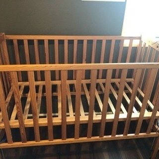 ベビーベッド ライナー付きの画像