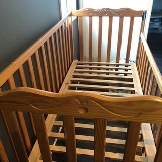 ベビーベッド ライナー付きの画像