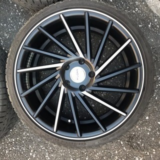 Riviera RV135 19インチ 4本 PCD120 オフセット33？ 値引きありの画像