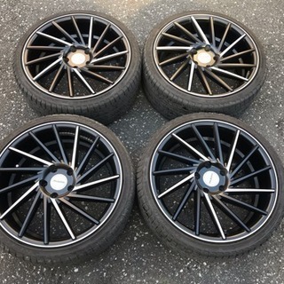 Riviera RV135 19インチ 4本 PCD120 オフセット33？ 値引きありの画像