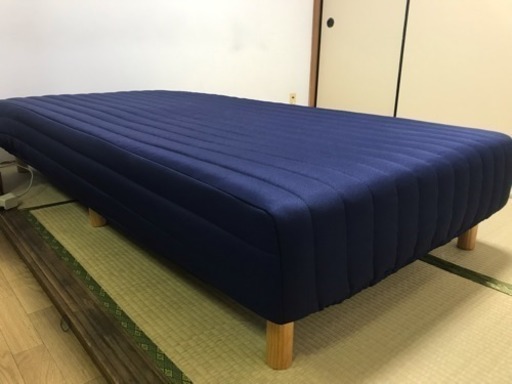 シングルベッド