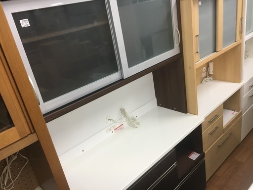 ※値下げしました！！【高橋木工所】食器棚あります！！