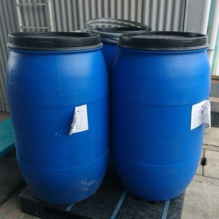 ★引取歓迎★　中古　ポリタンク(ドラム）　容量200ｋｇ　※予約...
