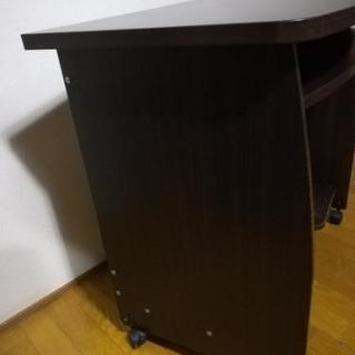 テーブル(キャスター付き)さしあげます！の画像