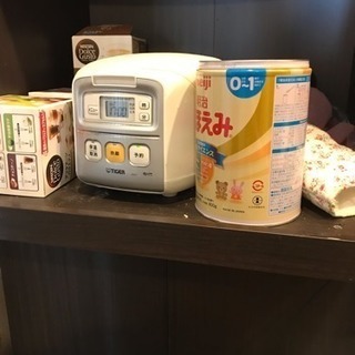 【お取引中】ニトリ♡食器棚の画像