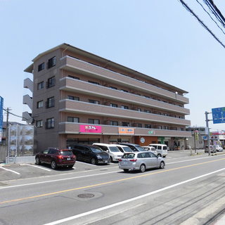 2LDK 賃貸ﾏﾝｼｮﾝ 仲介料不要!! Wi-Fi無料・エレベ...
