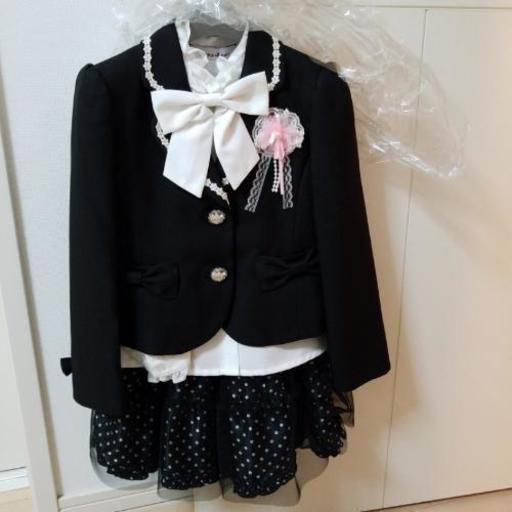 女の子　スーツ　120センチ