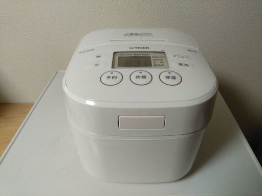 3合炊き炊飯器（未使用）
