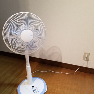 リビング扇風機　２つ　セットの画像