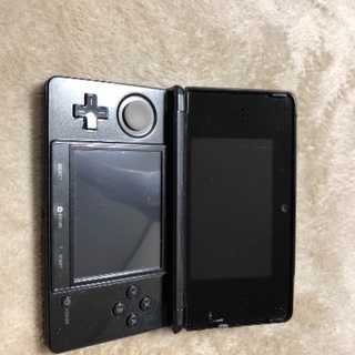 任天堂3DSです。
