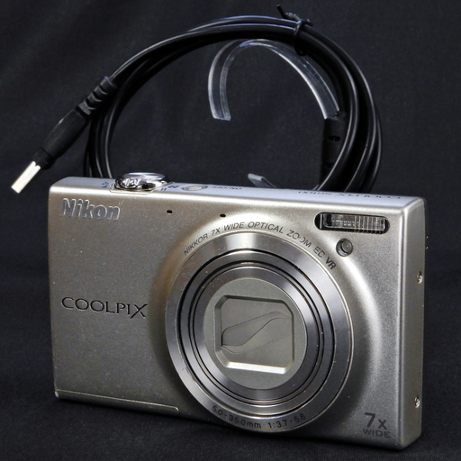 Nikon デジタルカメラ COOLPIX S6100 1600万画素 光学7倍ズーム タッチパネル シャンパンシルバー  Used