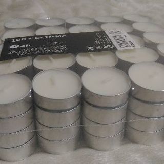 IKEAキャンドル100個セットの画像