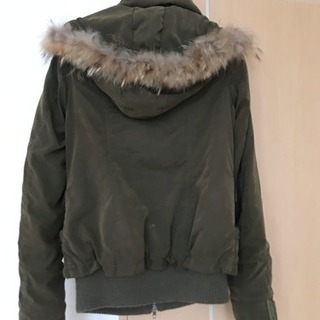 ジャンバー カーキ色の画像