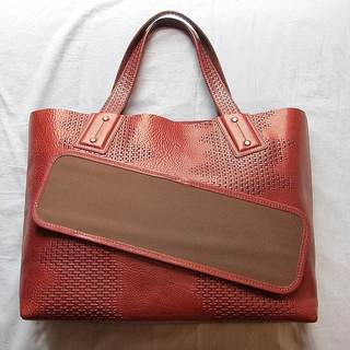 美品! Dakota本革製トートバッグの画像