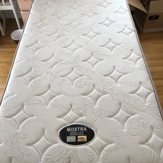 【3/23.24取りに来られる方限定】ニトリ マットレスの画像