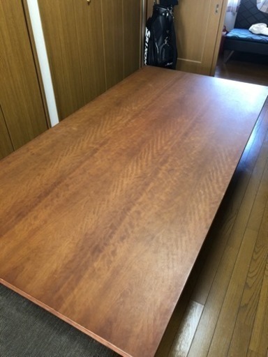 一枚板のダイニングテーブル