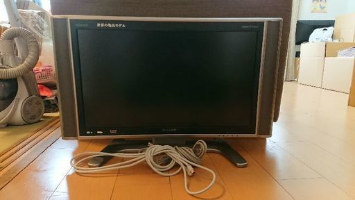 シャープ／AQUOS／26型／2007年製／テレビ