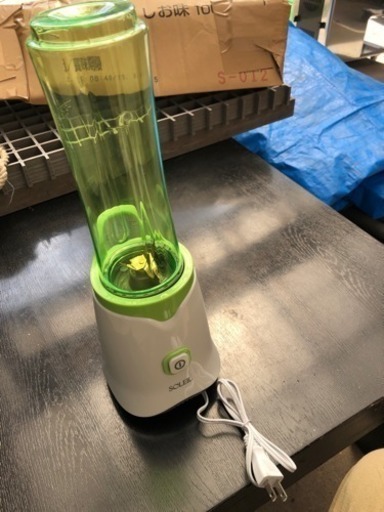 ソレイル ヘルシースムージーメーカー SL-37未使用保管品