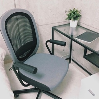 【急募】IKEA デスクチェア アームレスト付
