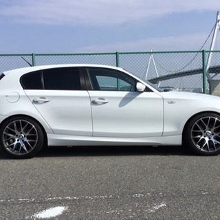 BMW1シリーズ MスポーツPKG 社外マフラー 18AW ホワイトリング の画像