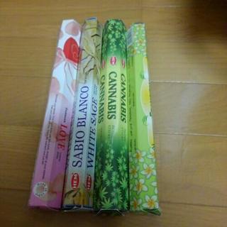 お香4つ