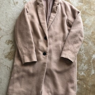 受け渡し決定 ベージュのコート 