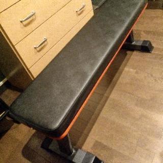 ジム、腹筋器具