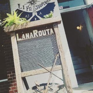 アパレル&フットボールカルチャーショップ『Lanarouta』の画像