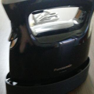 パナソニック衣類スチーマー　NI-FS470-K